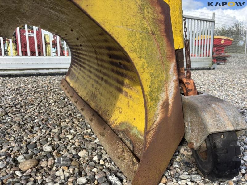 Snow plow with A-frame 28