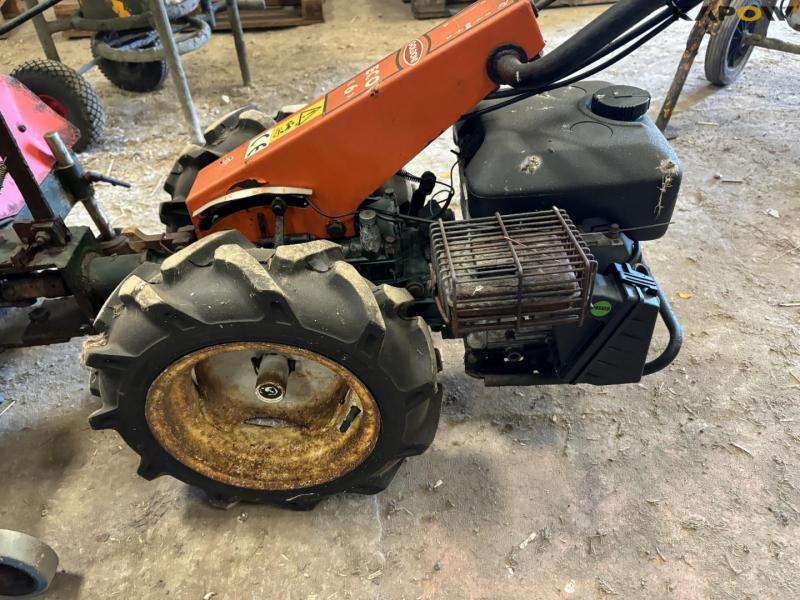 2-wheeled tool carrier with broom 10