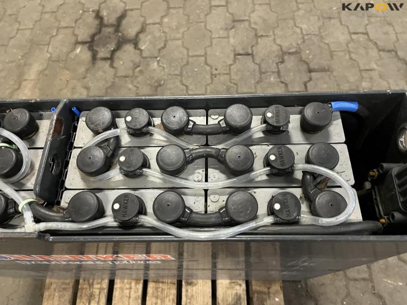 24V forklift battery 9