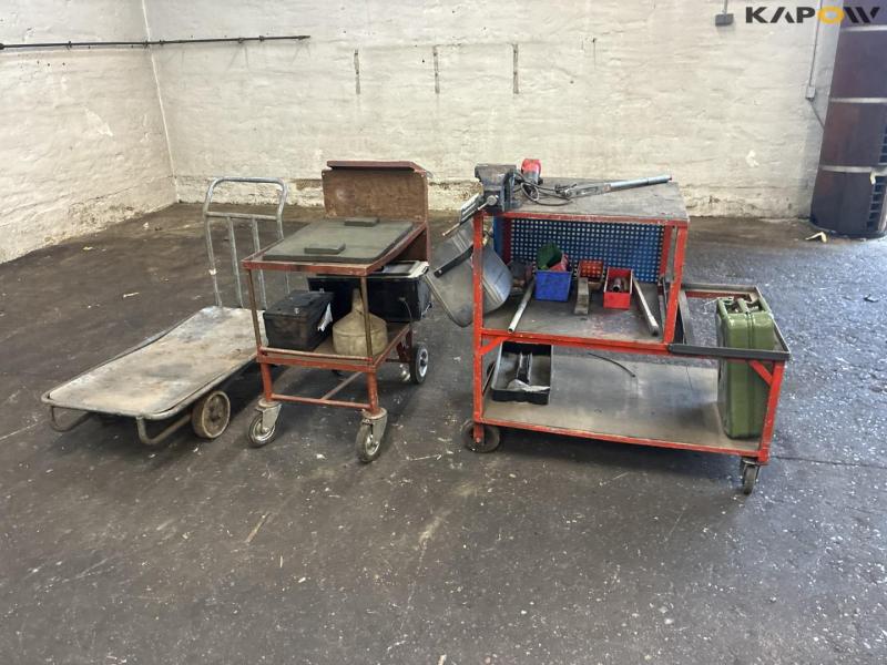 3 pieces of trolley with contents 2