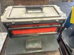 3 pieces of trolley with contents 34