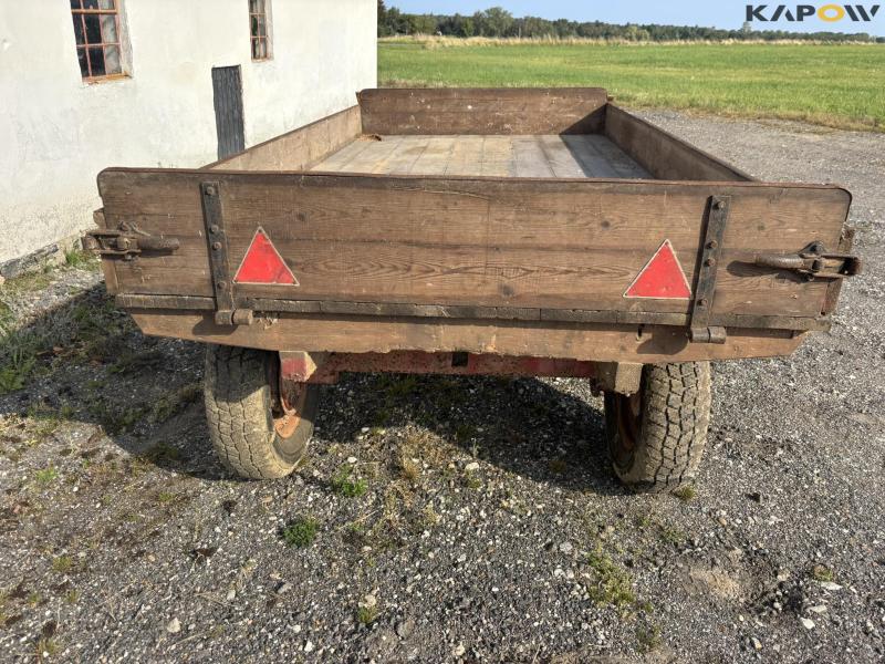 4 wheeled carriage 4