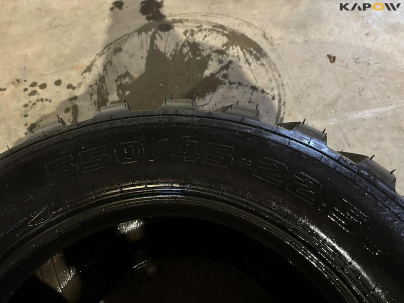 550/45-22.5 tires 8