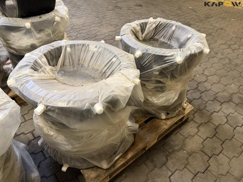 3 pallets of electric welding sleeves 15