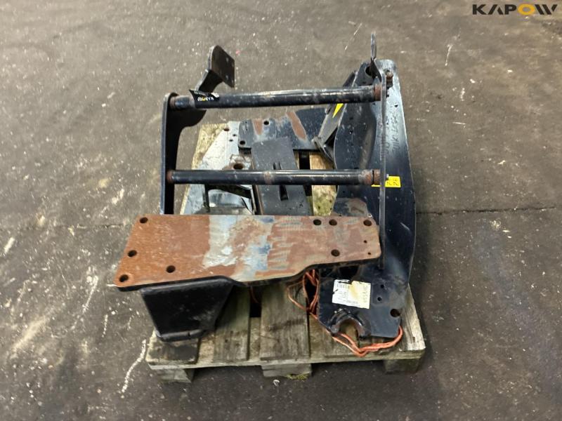 Ålö front loader frame for John Deere 7530 6