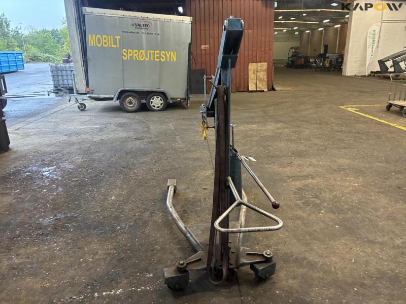 AC K1. 11 workshop crane 4