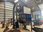 Waste shredder with box of lumber 3