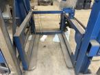 Waste shredder with box of lumber 28