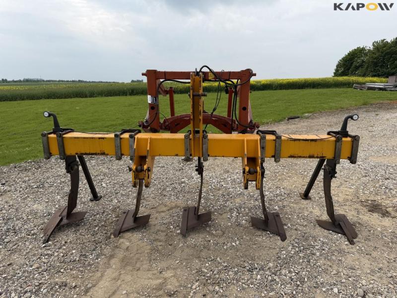 Agrisem 5 tooth cultivator with lift 2