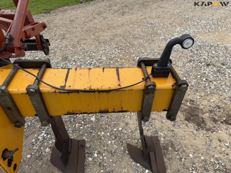 Agrisem 5 tooth cultivator with lift 17