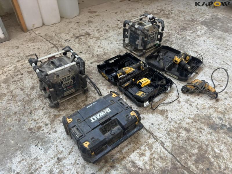 Battery and power tools 2