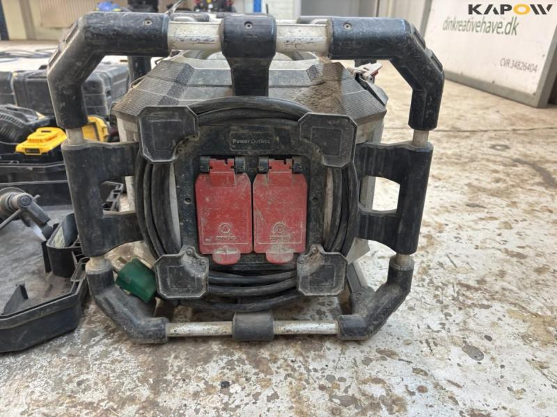 Battery and power tools 7