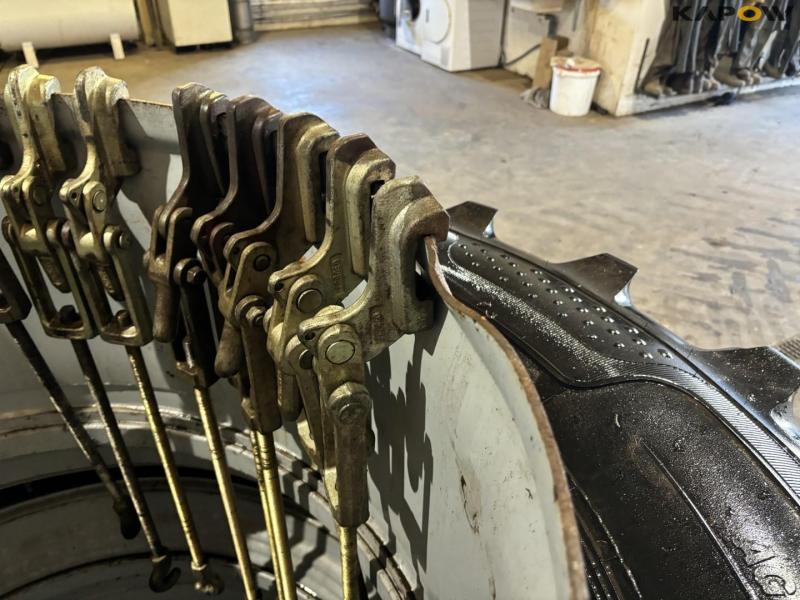 Alliance 420/85-R46 twin wheels 18