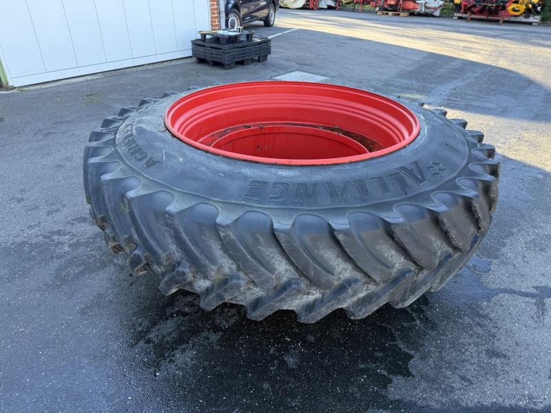 Alliance 480/95-R50 wheels 3