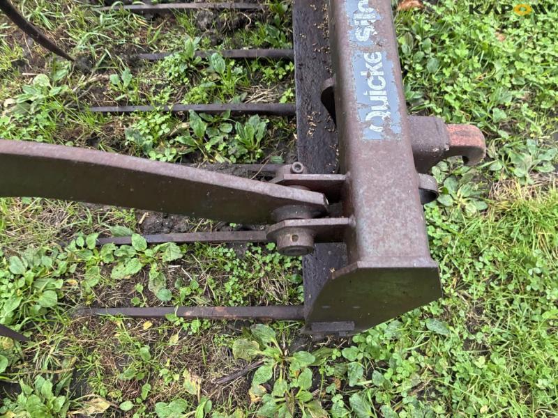 Alø quicke silo grab with euro hitch 14