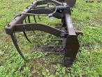 Alø quicke silo grab with euro hitch 13