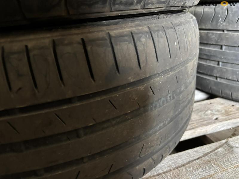 Alloy wheels with tires 235/35-19 18