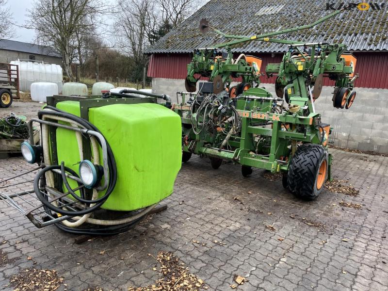 Amazone ED601K 8 row corn seeder with fertilizer front tank 1