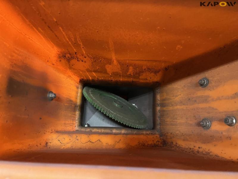 Amazone ED602-K 8 row corn seeder 28