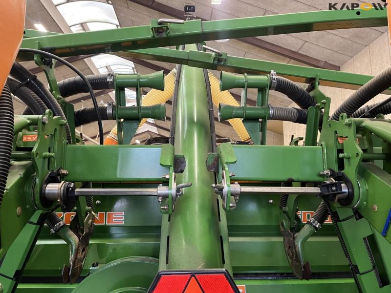 Amazone ED602-K 8 row corn seeder 34