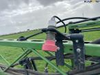 Amazone UX 6200 Super trailer sprayer 30 meters 55