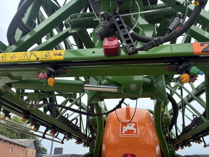 Amazone UX3200 super sprayer 46