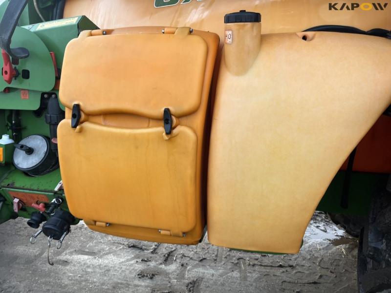 Amazone UX5200 sprayer with 36 meter boom. 10