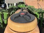 Amazone UX5200 trailer sprayer with 30 meter boom 40