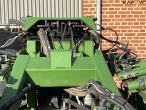Amazone UX5200 trailer sprayer with 30 meter boom 45