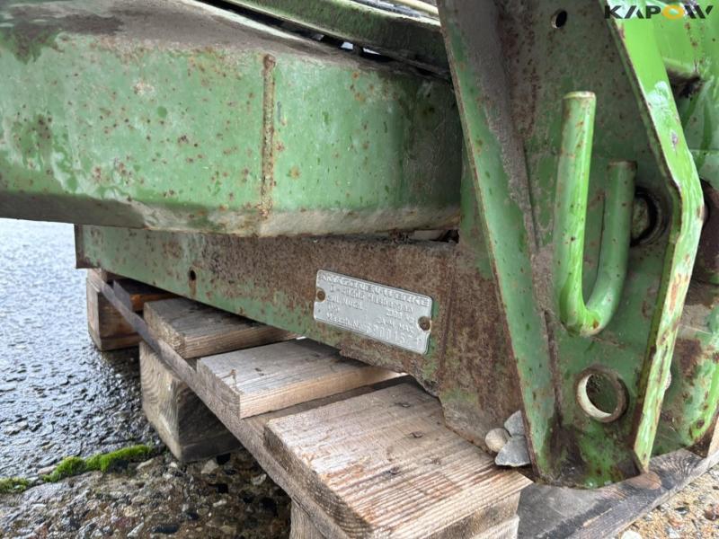 Amazone ZA-M Max spreader 21