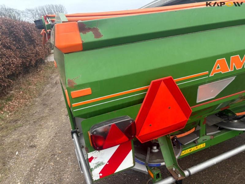 Amazone ZA-M ultra 3000 fertilizer spreader 24