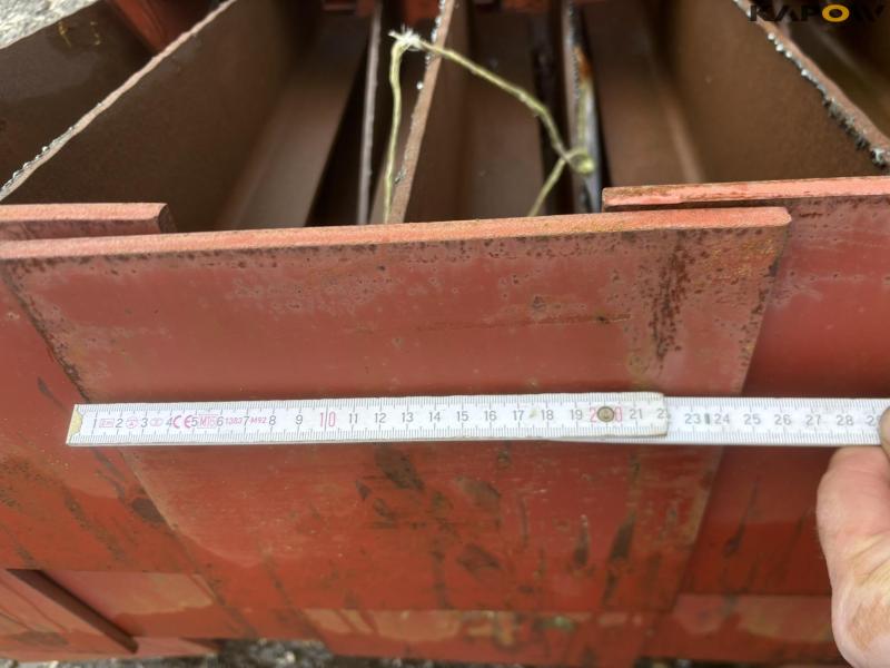 Anchor iron for rafters 24 pcs. 8