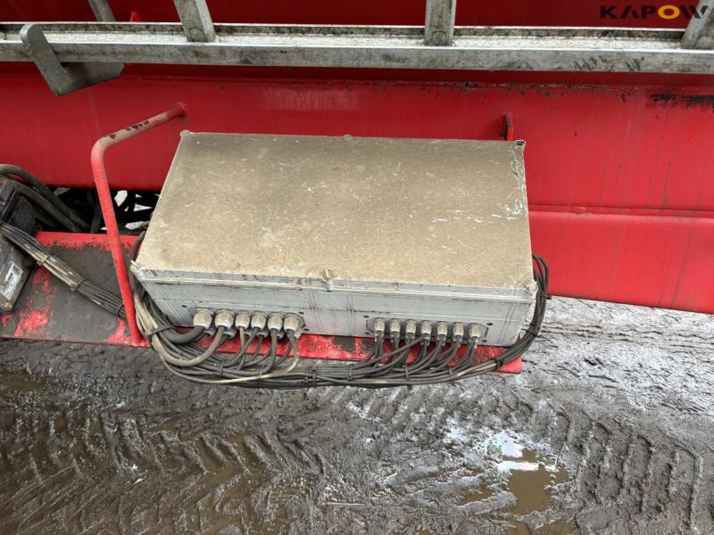 AP 25 Slurry tanker. 59