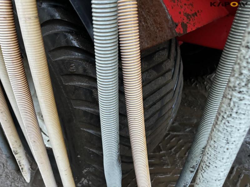 AP slurry tanker with boom 36