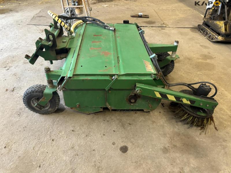 Avant sweeper with collector 4