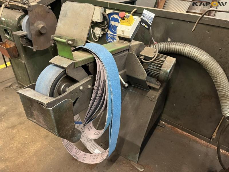 Belt sander 1