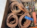 Strap tensioner and lifted rope 12