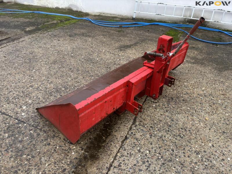 Rear shovel with tip 7