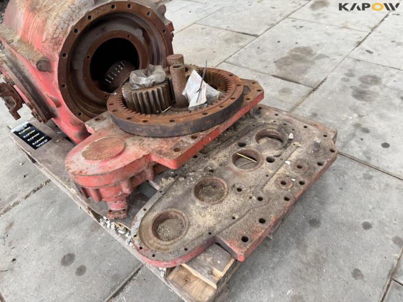 Rear gear for Massey Ferguson 18