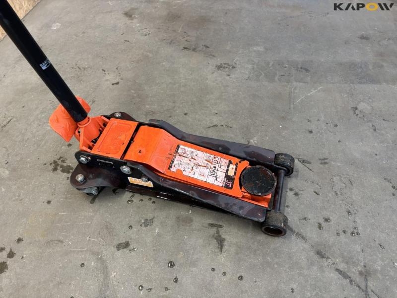 BAHCO 3000KG trolley jack 3