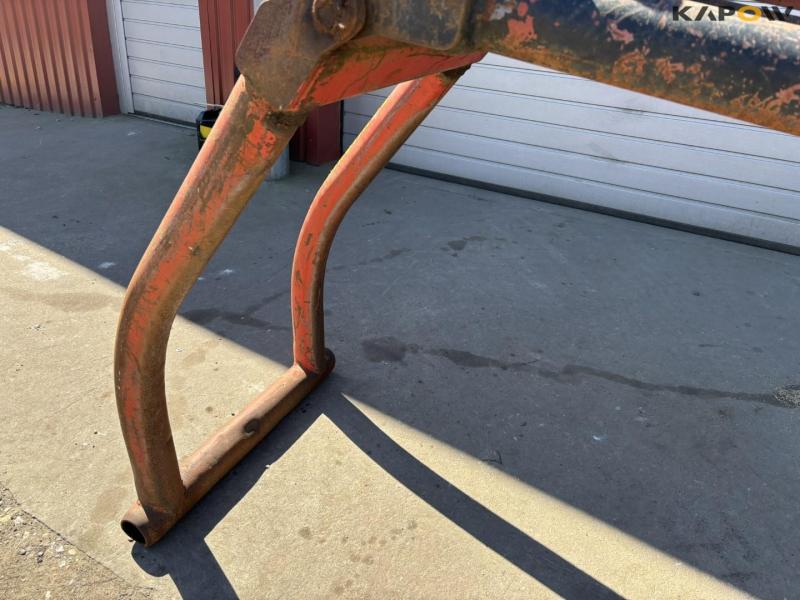 Bale clamp with Euro hitch 14