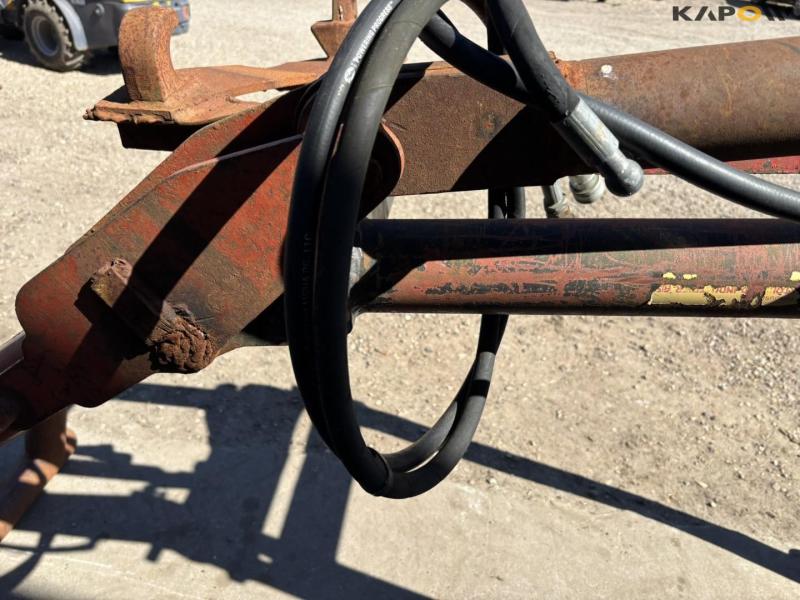 Bale clamp with Euro hitch 24