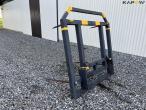 Bale spike with food bridge ts280 hitch 7
