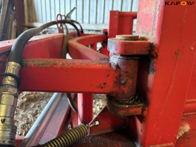 Bale clamp with Euro hitch 17