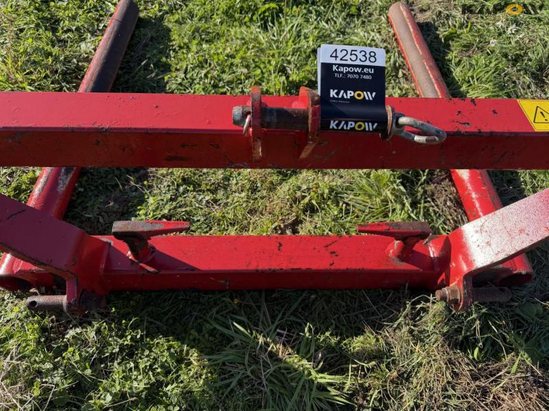 Bale transport forks 11