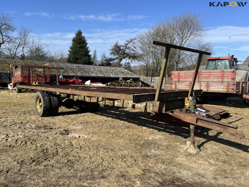 Bale trailer 3