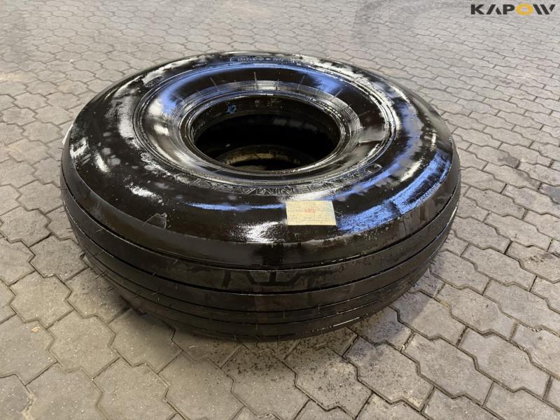 Bandenmarkt 20.00-20 tires 5