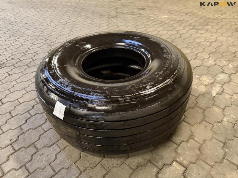 Bandenmarkt 52x20.5-20 tires 7