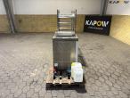 Basic industrial dishwasher with stand 8