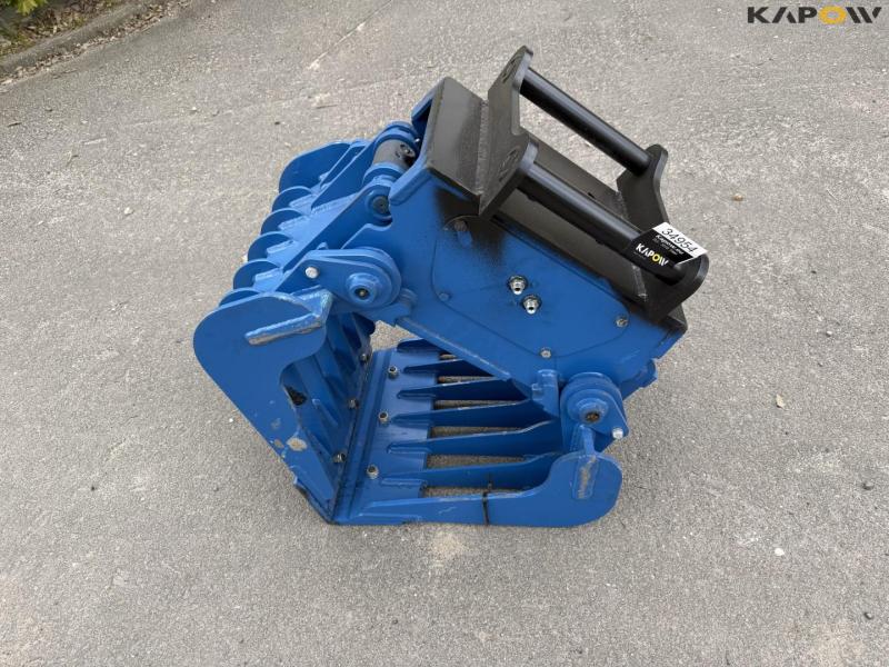 Baugbjerg sorter grab with Hydrema hitch 8